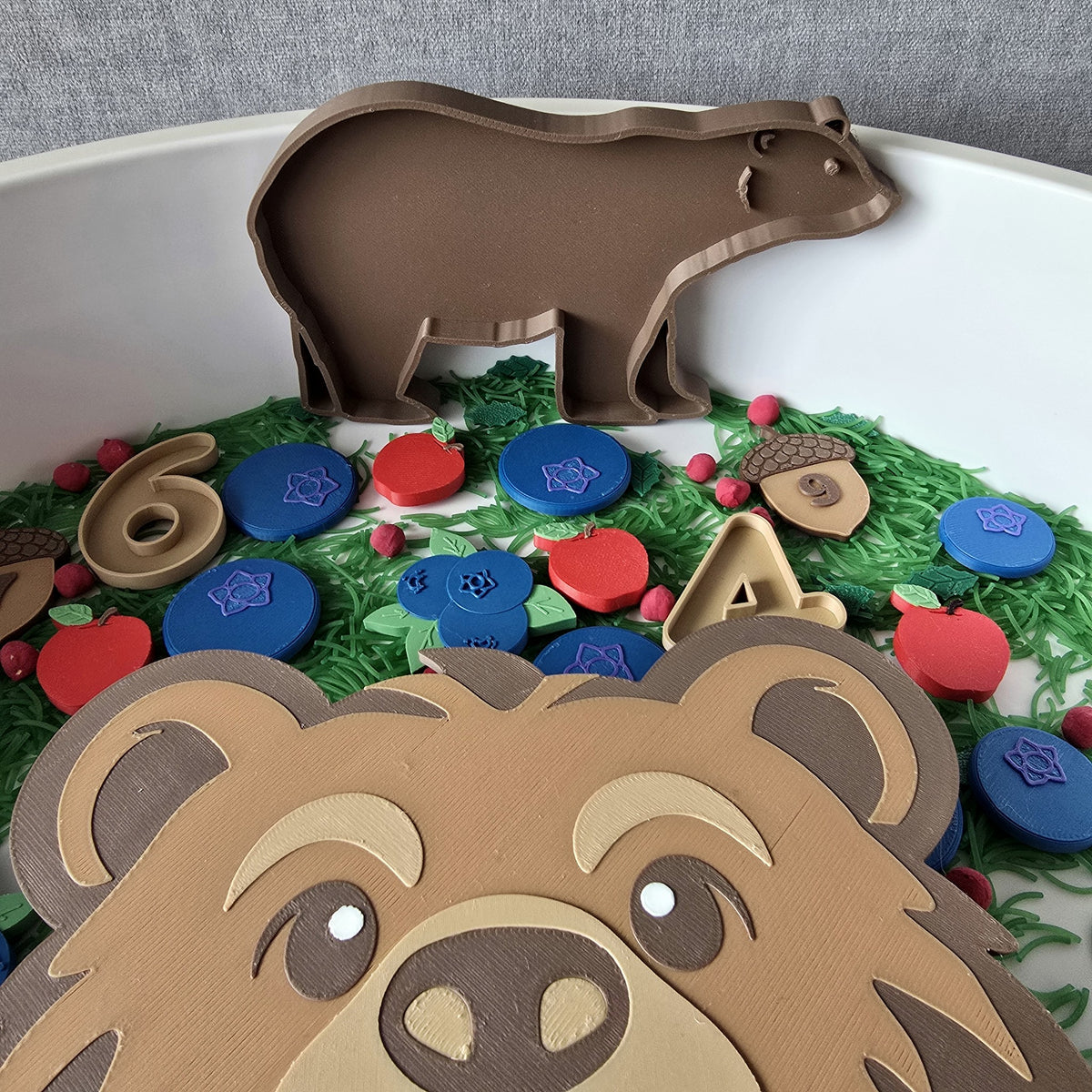 Standing bear tray above the bear feeding sensory bin
